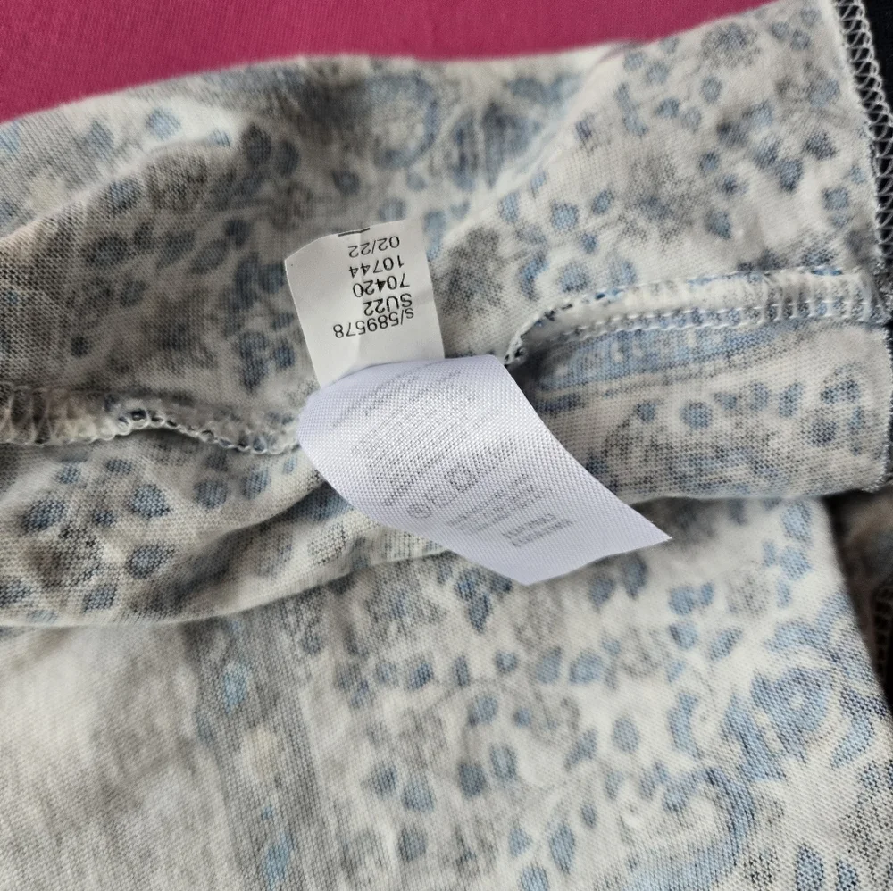Loft Outlet Loose Top. - Picture 6 of 6